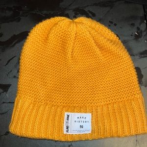 Flag nor Fail beanie